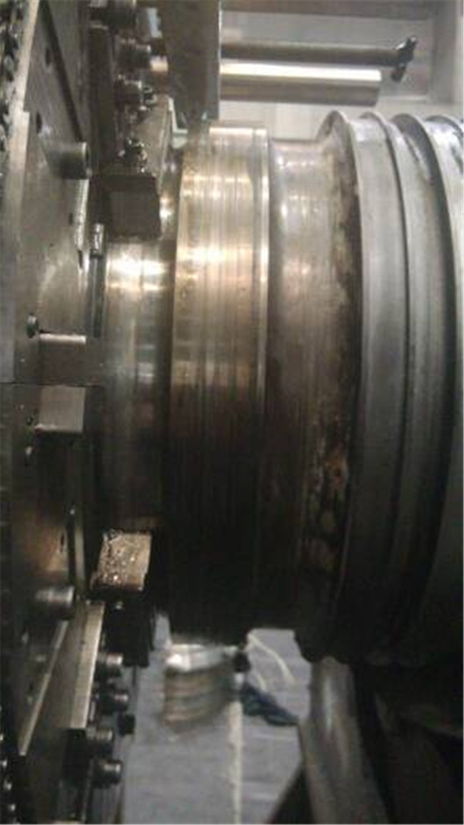 高壓轉子油檔部位車削修復